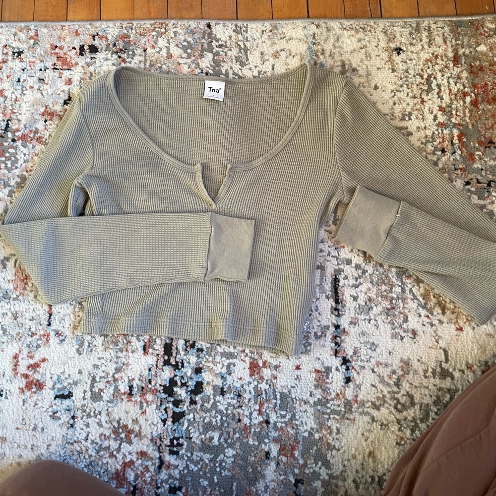 TNA cropped waffle kit long sleeve